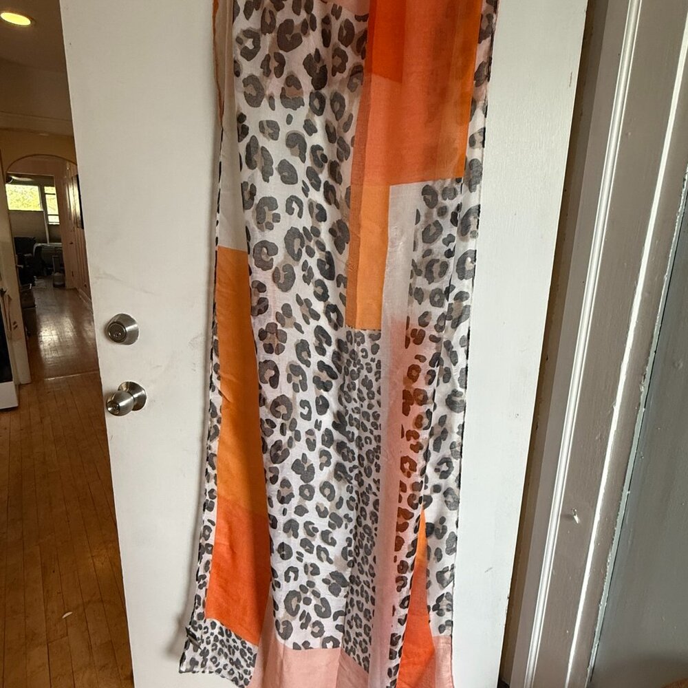 Lightweight Leopard & Colorblock Scarf – Orange Neutral Wrap – Oversized